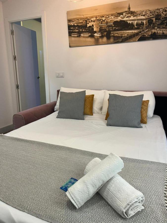 Deluxe Artemisa Sevilla Екстериор снимка