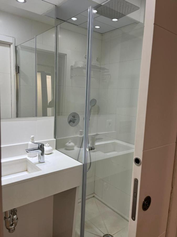 Deluxe Artemisa Sevilla Екстериор снимка